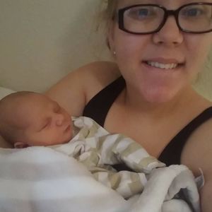 Meet your Posher, Kayla